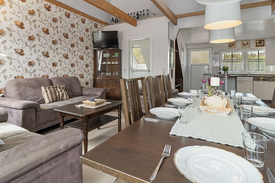 Ferienwohnungen, Übernachtungsangebote & Familienzimmer I Eutin, Plön & Sierksdorf