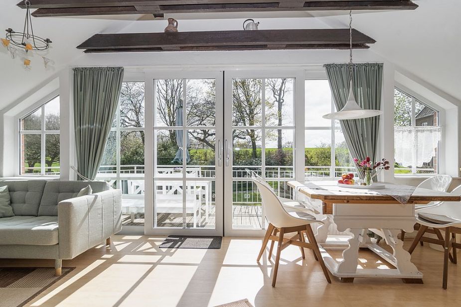 Ferienwohnungen, Übernachtungsangebote & Familienzimmer I Eutin, Plön & Sierksdorf